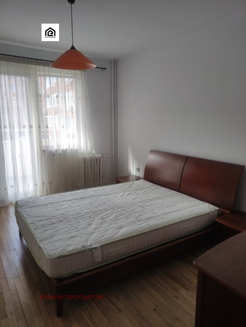 Zu vermieten  1 Schlafzimmer Sofia , Belite brezi , 75 qm | 61083444 - Bild [9]