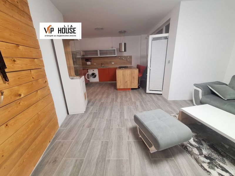 Дава под наем 3-СТАЕН, гр. Пазарджик, Устрем