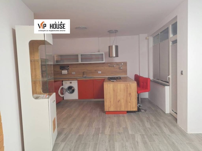 Дава под наем 3-СТАЕН, гр. Пазарджик, Устрем, снимка 2 - Апартаменти - 53181786