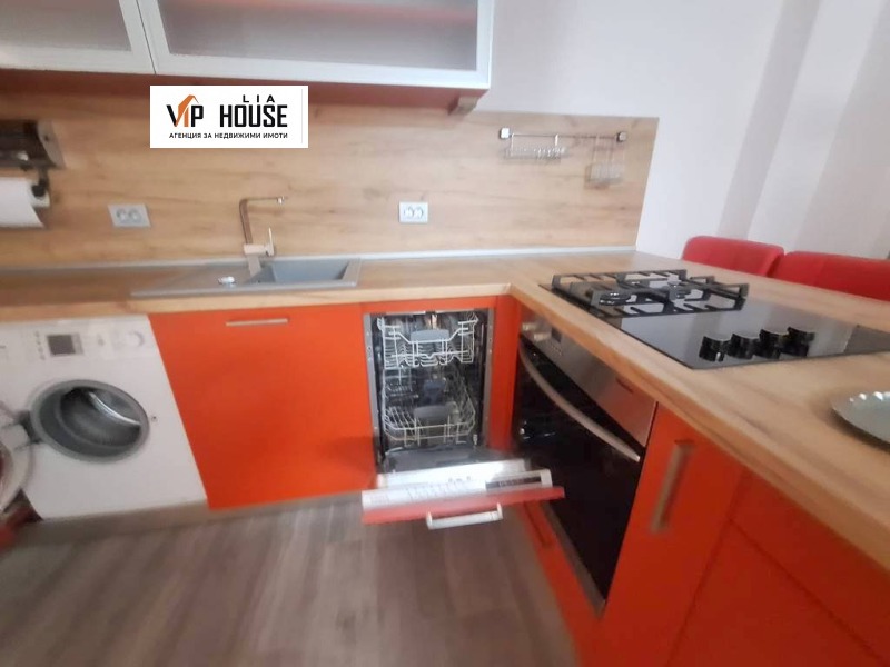 Дава под наем 3-СТАЕН, гр. Пазарджик, Устрем, снимка 4 - Апартаменти - 53181786