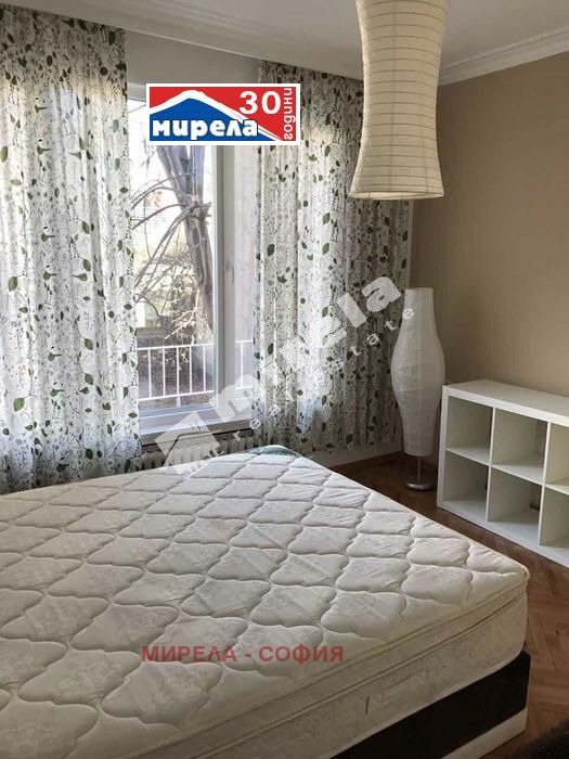 Zu vermieten  2 Schlafzimmer Sofia , Zentar , 85 qm | 12580666 - Bild [6]