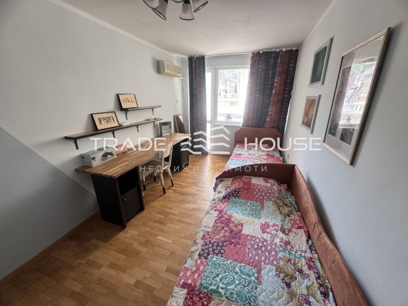 Издаје се  2 спаваће собе Пловдив , Центар , 95 м2 | 81951935 - слика [12]