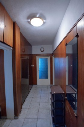 ���� ��� ���� 3-����� | Imot.bg � ����� ������ 16