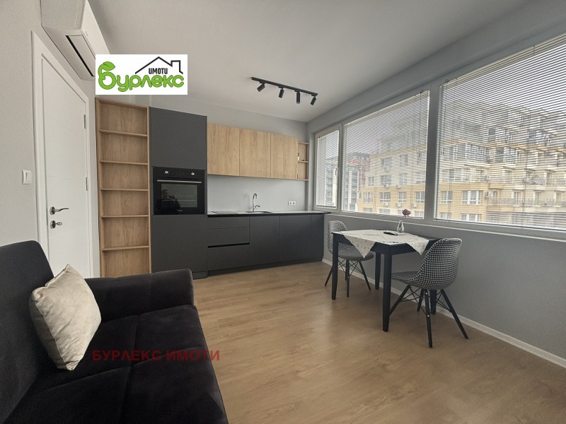 Do wynajęcia  1 sypialnia Warna , Lewski 2 , 50 mkw | 46873059