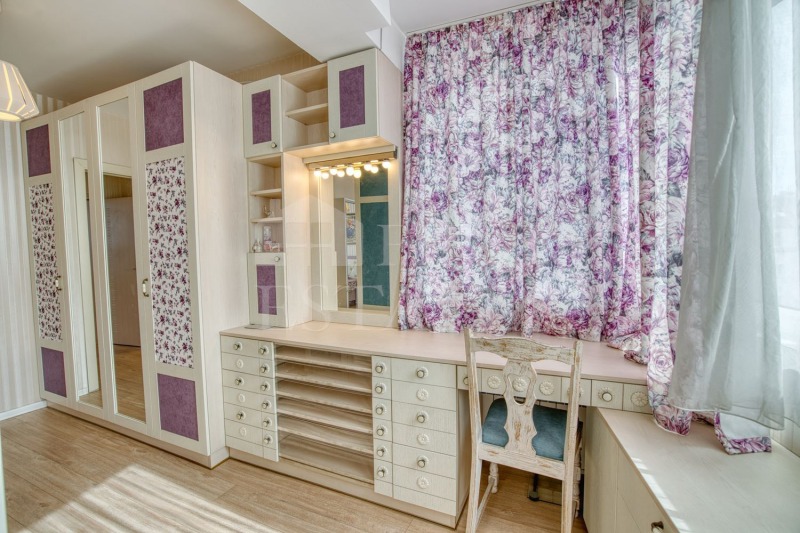 Дава под наем 3-СТАЕН, гр. София, Лозенец, снимка 6 - Апартаменти - 51731371