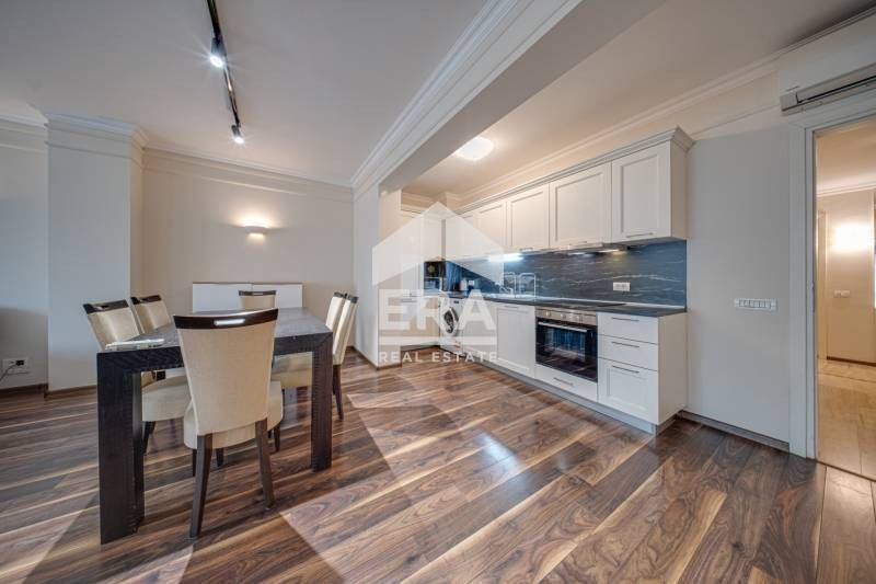 Дава под наем 3-СТАЕН, гр. София, Лозенец, снимка 3 - Апартаменти - 54051234