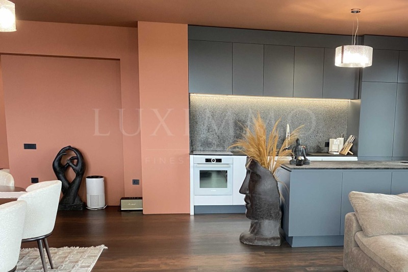 Дава под наем 4-СТАЕН, гр. Варна, к.к. Св.Св. Константин и Елена, снимка 3 - Апартаменти - 52723847