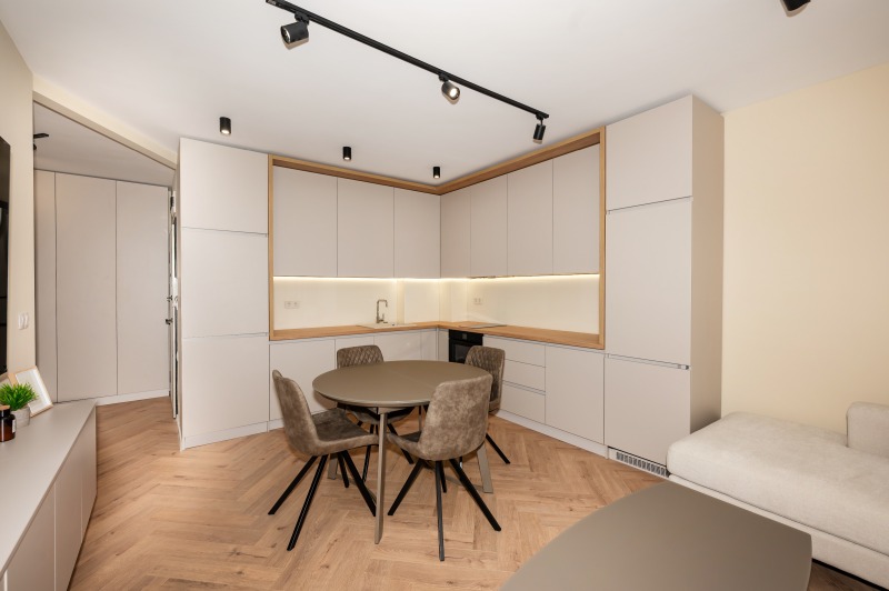 Дава под наем 2-СТАЕН, гр. Пловдив, Христо Смирненски, снимка 6 - Апартаменти - 53286062