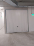 Под наем ГАРАЖ, ПАРКОМЯСТО, град София, Връбница 2 • 150 € / 293.37 лв. • 79183033 2