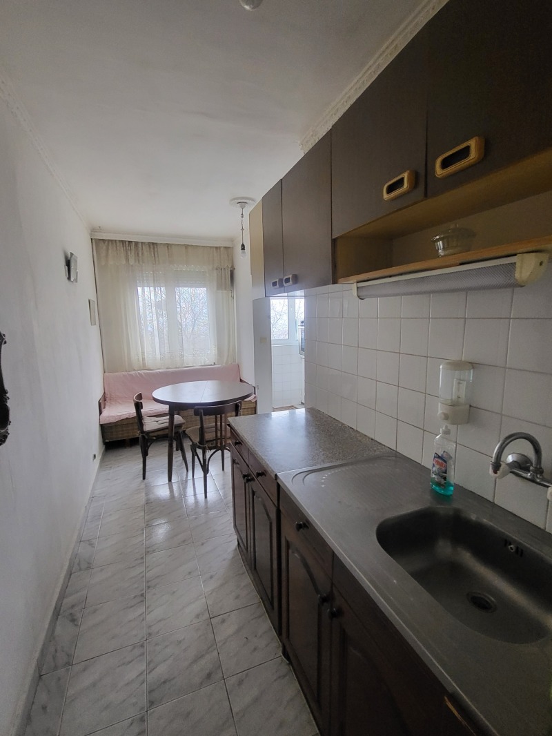 Дава под Наем 2-СТАЕН в град Плевен, Дружба 3 - 64 кв.м / 200 € » 391.17 лв., ФОР СЕЛ РЕАЛ ЕСТЕЙТ