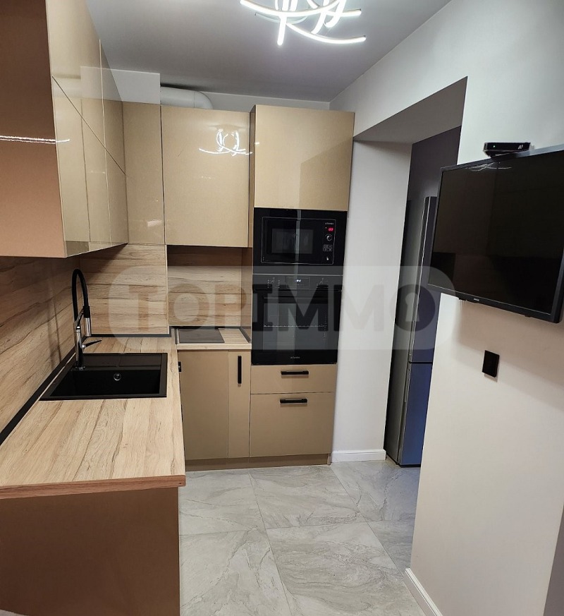 Дава под Наем 4-СТАЕН в град Варна, Базар Левски - 104 кв.м / 1 300 € » 2 542.58 лв., ТОПИММО