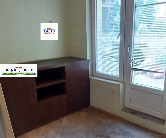 Дава под наем СТАЯ, гр. София, Център, снимка 5 - Стаи под наем - 52812708