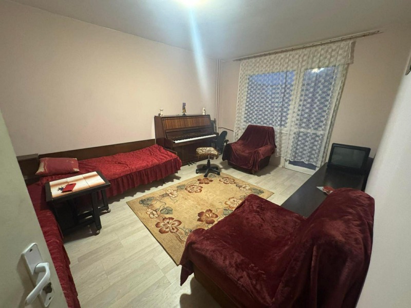 Дава под наем 2-СТАЕН, гр. София, Илинден, снимка 2 - Апартаменти - 53029413