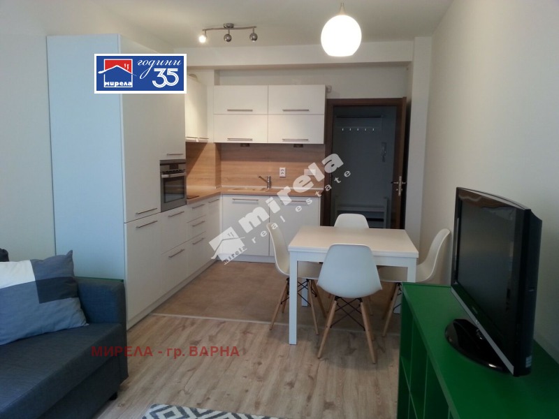 Дава под наем 2-СТАЕН, гр. Варна, Левски 1
