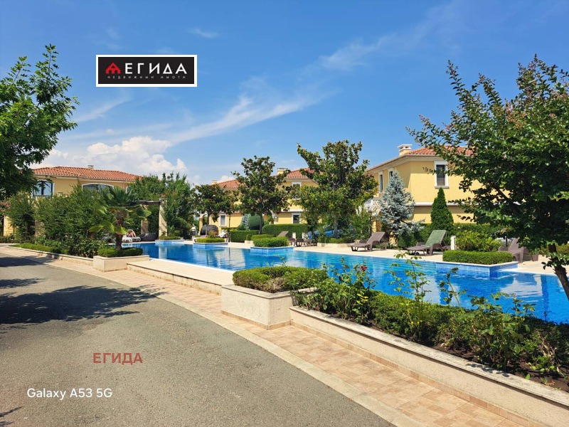 Дава под Наем КЪЩА в град Бургас, Сарафово - 38 кв.м / 1 400 € » 2 738.16 лв., ЕГИДА