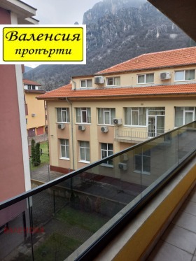 ���� ��� ���� 3-����� | Imot.bg � ����� ������ 17