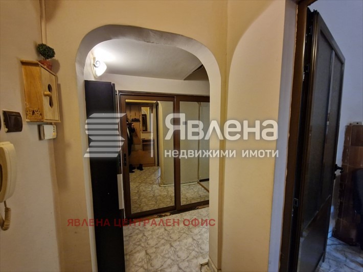 Дава под наем 2-СТАЕН, гр. София, Център, снимка 10 - Апартаменти - 53426986