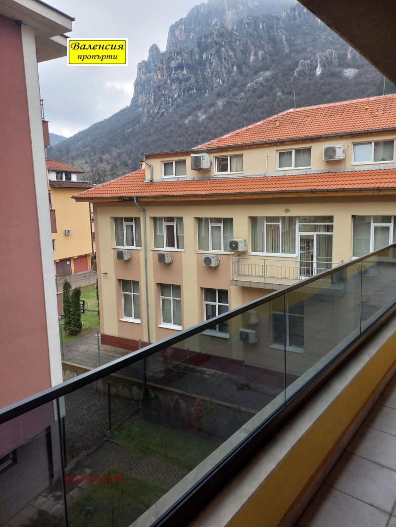 Дава под наем 3-СТАЕН, гр. Враца, Център, снимка 16 - Апартаменти - 53285676