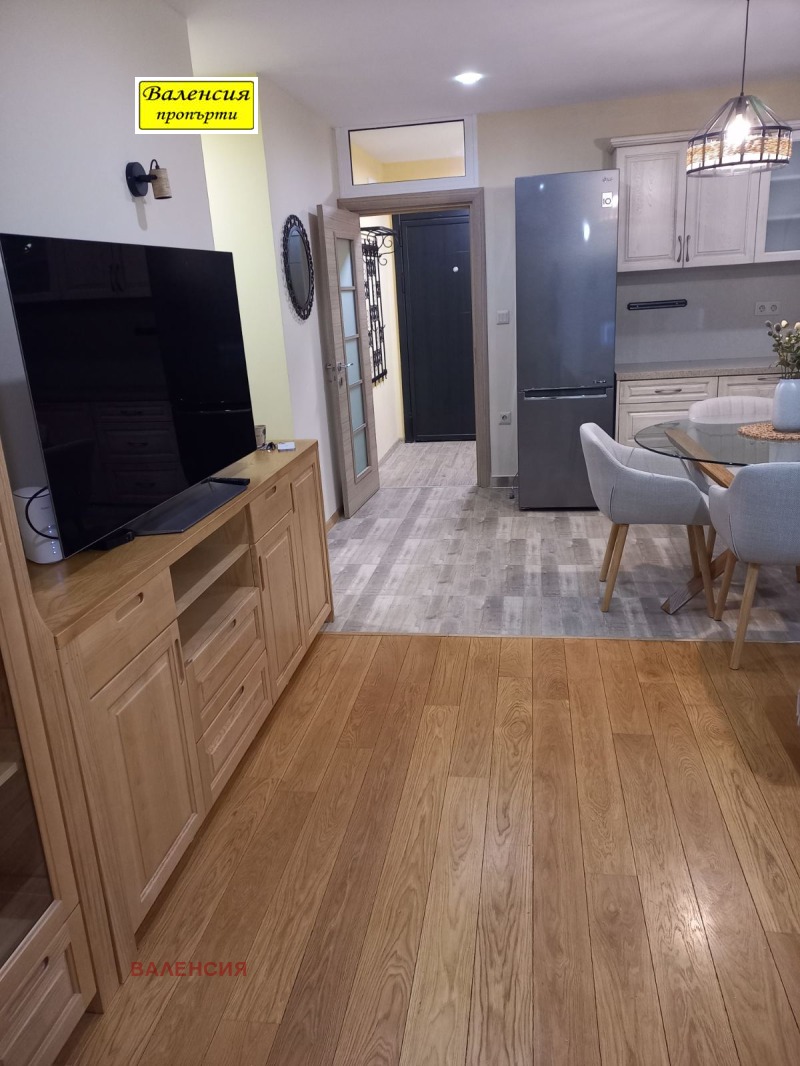 Дава под наем 3-СТАЕН, гр. Враца, Център, снимка 4 - Апартаменти - 53285676