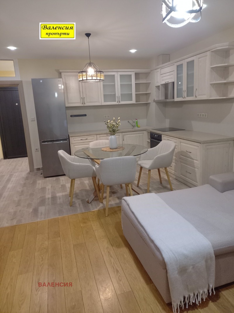 Дава под наем 3-СТАЕН, гр. Враца, Център, снимка 3 - Апартаменти - 53285676