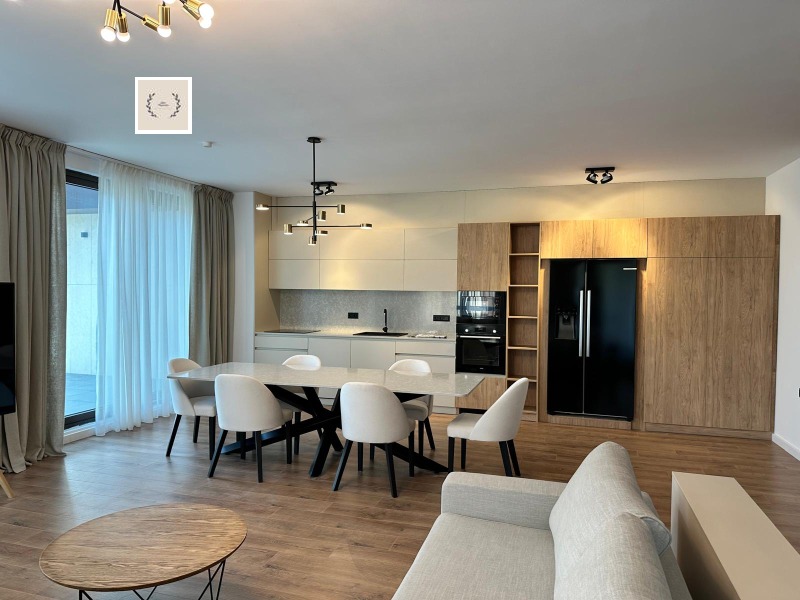 Da affittare  Maisonette Sofia , Boiana , 341 mq | 67762084