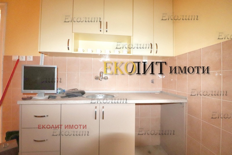 Te huur  Kantoor Sofia , Tsentar , 107 m² | 29721506 - afbeelding [4]