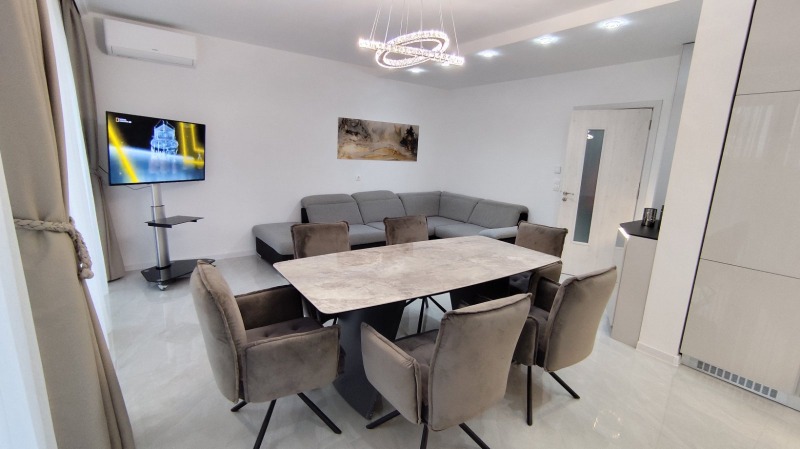 Дава под наем КЪЩА, гр. Варна, м-т Фичоза, снимка 7 - Къщи - 52883363