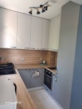 Под наем КЪЩА, град Бургас, Сарафово • 1400 € • 15446373 — Holmes.bg