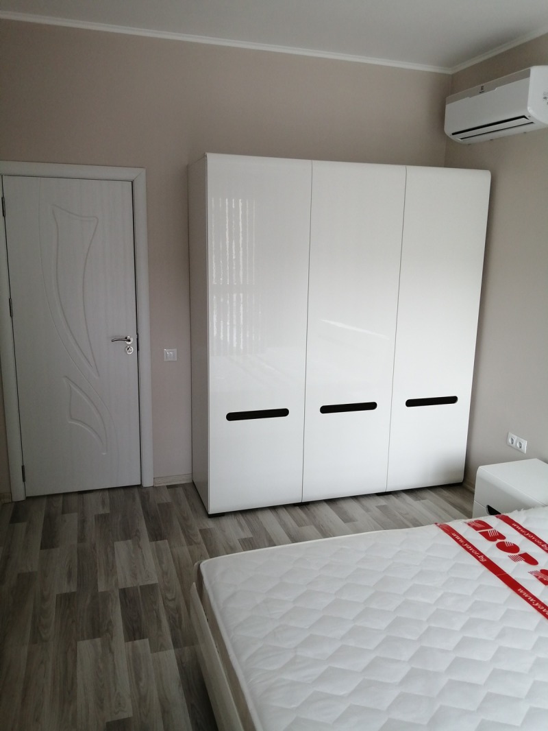 Дава под наем  2-стаен град Пловдив , Център , 70 кв.м | 77125399 - изображение [8]