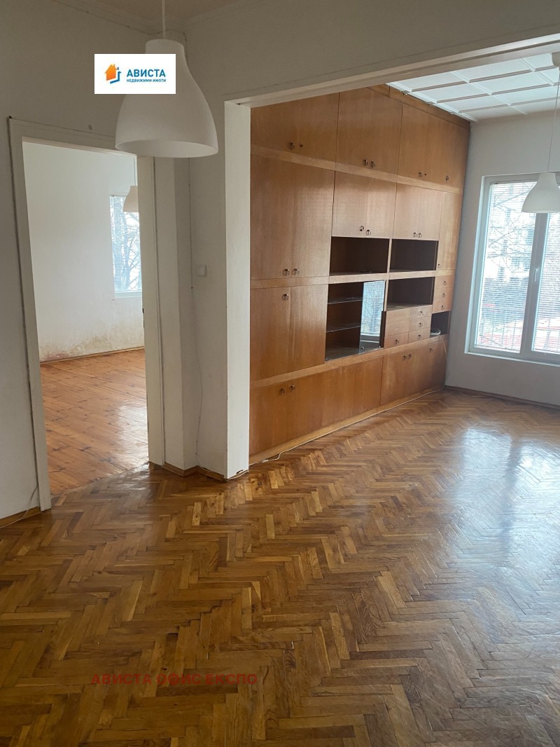 Дава под наем ОФИС, гр. София, Оборище