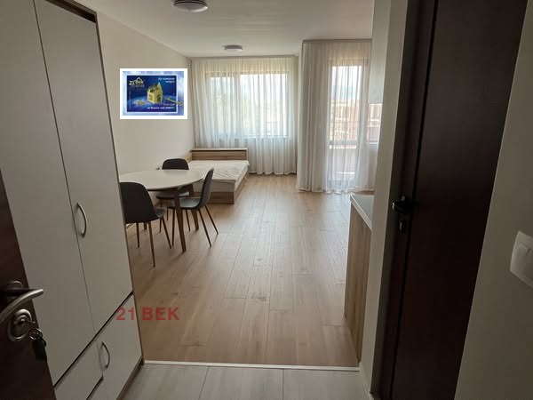 Издаје се  Студио Пловдив , Јyжен , 35 м2 | 27039902 - слика [3]