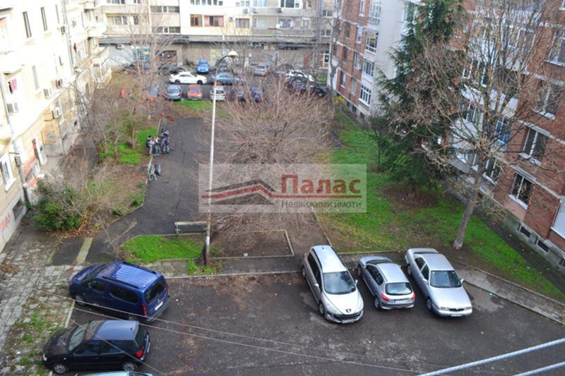Дава под наем 3-СТАЕН, гр. Бургас, Център, снимка 11 - Апартаменти - 55755876