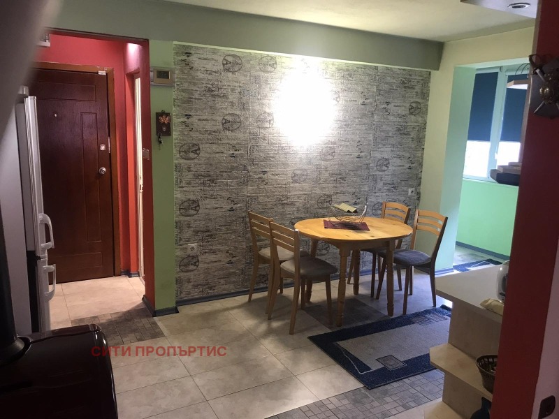 För uthyrning  2 sovrum Blagoevgrad , Idealen centar , 100 kvm | 77857017 - bild [3]