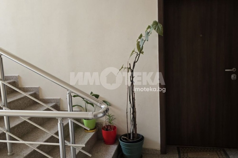 Дава под наем 3-СТАЕН, гр. Пловдив, Кючук Париж, снимка 14 - Апартаменти - 53153853