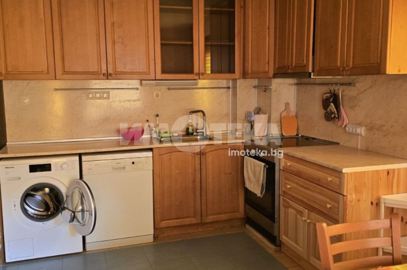 Дава под наем 3-СТАЕН, гр. Пловдив, Кючук Париж, снимка 2 - Апартаменти - 53153853