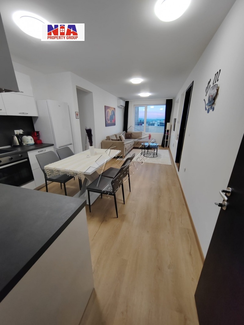 Дава под наем МНОГОСТАЕН, гр. Бургас, Лазур, снимка 3 - Апартаменти - 53542760