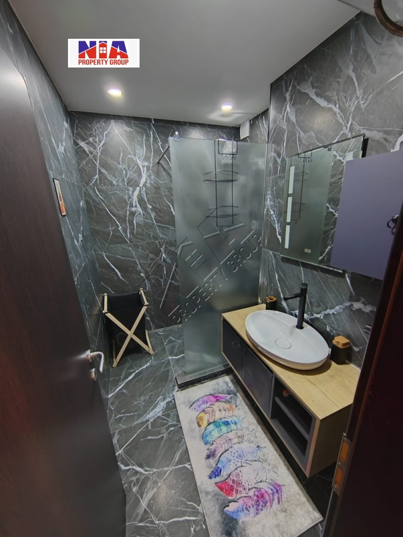 Дава под наем МНОГОСТАЕН, гр. Бургас, Лазур, снимка 13 - Апартаменти - 53542760