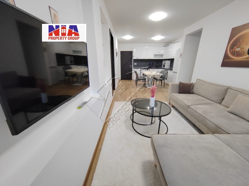 Дава под наем МНОГОСТАЕН, гр. Бургас, Лазур, снимка 4 - Апартаменти - 53542760