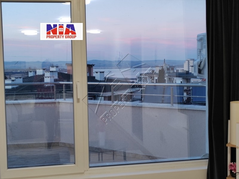 Дава под наем МНОГОСТАЕН, гр. Бургас, Лазур, снимка 5 - Апартаменти - 53542760