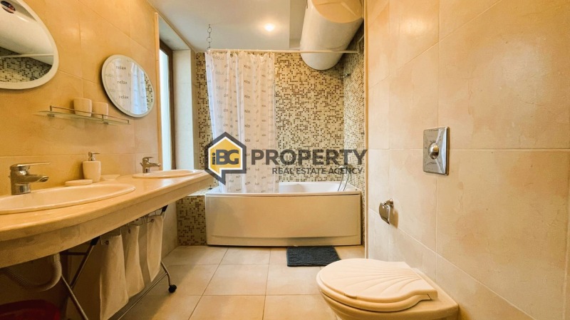 Дава под наем КЪЩА, гр. Бяла, област Варна, снимка 11 - Къщи - 52629543