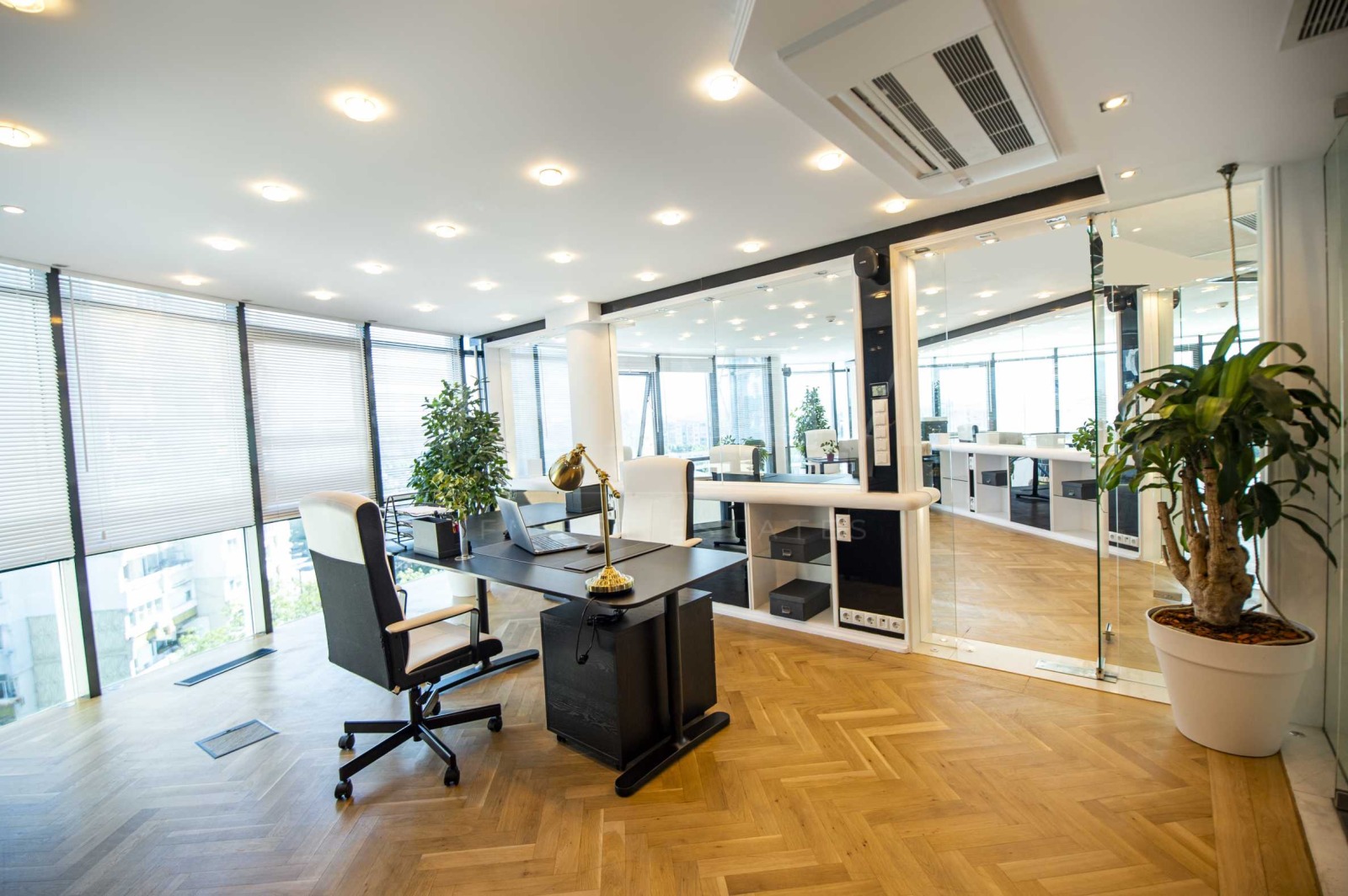 Дава под Наем ОФИС | Imot.bg — изображение 1