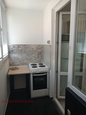 ����� ���� ��� ���� 3-�����,���� �����, ������� 2>