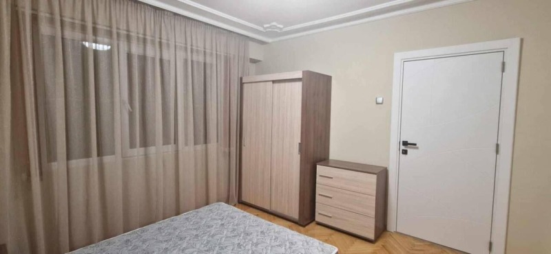 A louer  1 chambre Bourgas , Slaveikov , 59 m² | 81641904 - image [3]