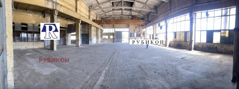 Дава под Наем ПРОМ. ПОМЕЩЕНИЕ в град Пловдив, Индустриална зона - Юг - 1050 кв.м / 2 045.17 € » 4 000 лв., РУБИКОН