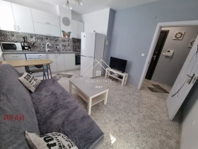 1 dormitorio Tri chuchura - tsentar, Stara Zagora 1