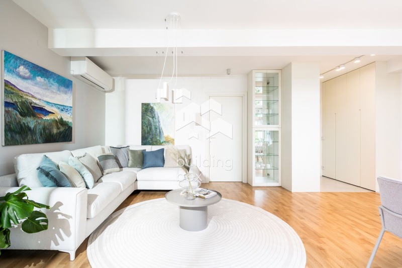 Zu vermieten  3+ Schlafzimmer Sofia , sch.gr.Juschen park , 150 qm | 74102574 - Bild [5]