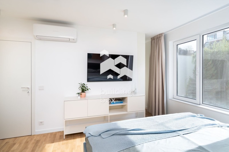 Zu vermieten  3+ Schlafzimmer Sofia , sch.gr.Juschen park , 150 qm | 74102574 - Bild [10]