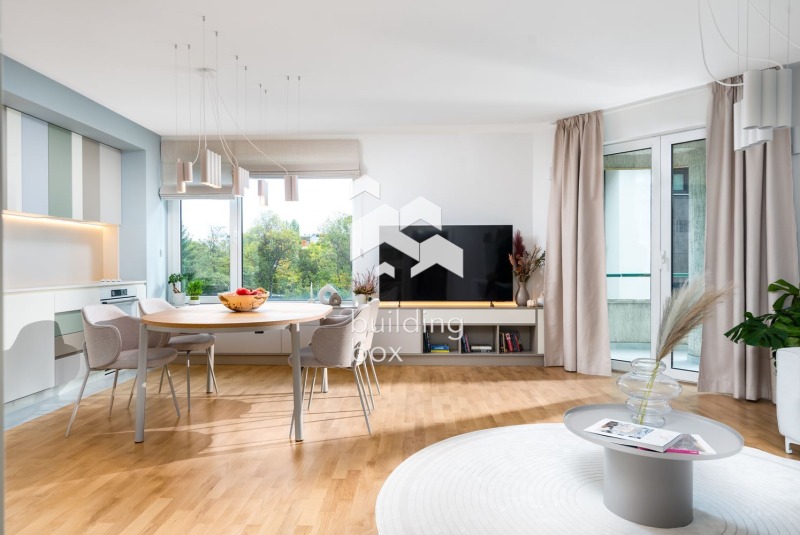 Zu vermieten  3+ Schlafzimmer Sofia , sch.gr.Juschen park , 150 qm | 74102574 - Bild [7]