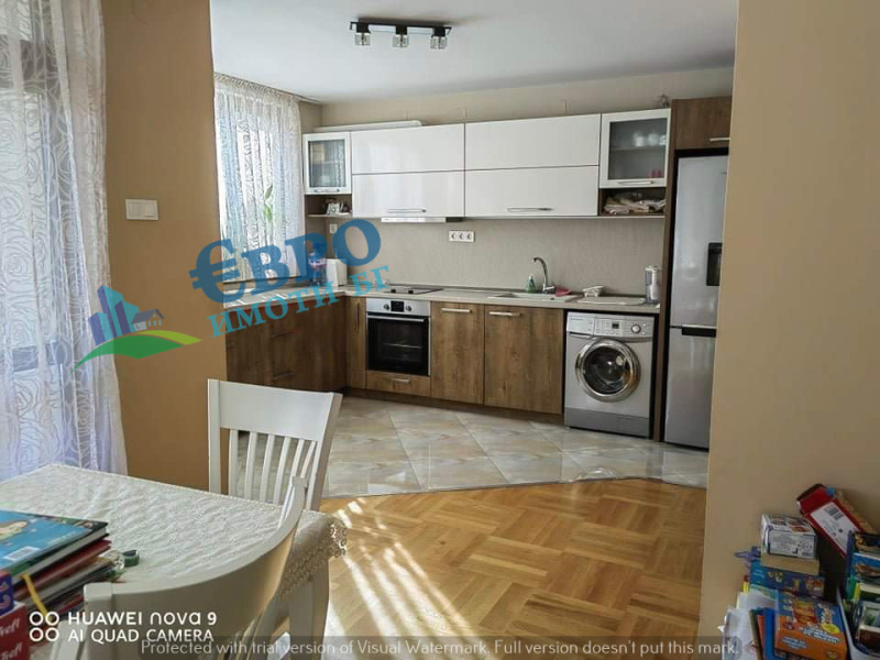 Дава под Наем 3-СТАЕН в град Стара Загора, Център - 80 кв.м / 460.16 € » 900 лв., ЕВРОИМОТИ БГ- НС БЕЗ КОМИСИОННА И ПОДБРАНО СТАРО СТРОИТЕЛСТВО