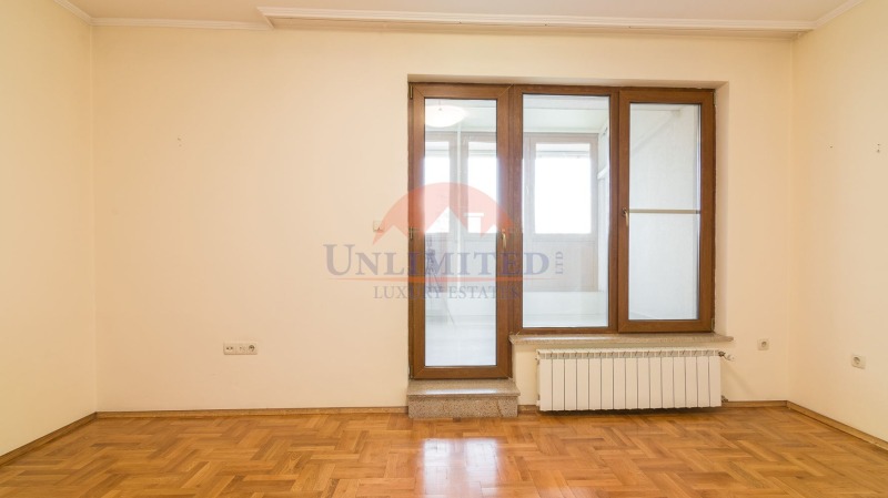 Kiralık  3+ yatak odası Sofia , Iztok , 270 metrekare | 65013619 - görüntü [4]